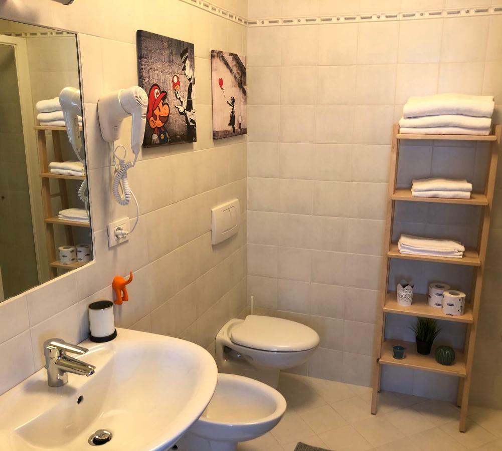 Irides Rooms A Un Passo Dai Parchi Divertimento Лацизе Экстерьер фото